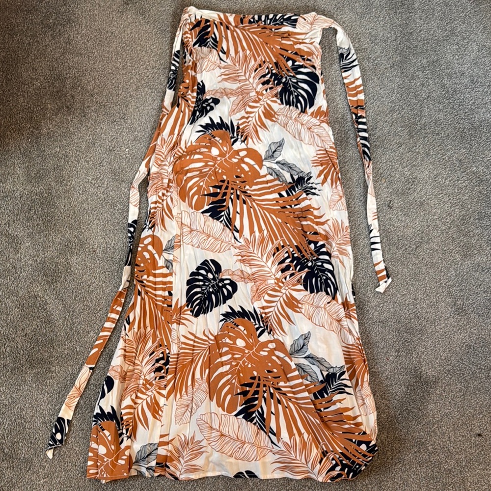 Forever 21 Orange and Black Leaf Print Maxi Skirt